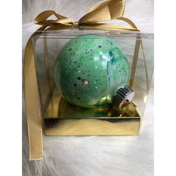 Christmas Ornament Handcrafted Bauble Green Glitter Swirl Globe - Picture 7 of 7
